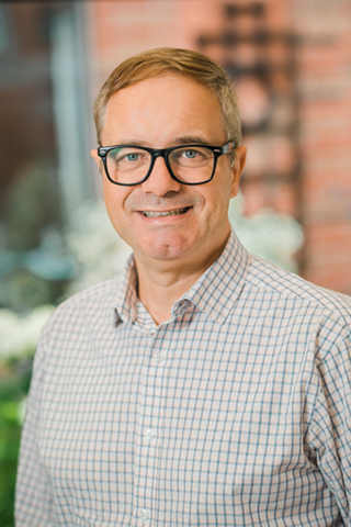 Peter Schneider